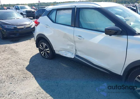 2020 Nissan Kicks Sr Xtronic Cvt из США, поврежденный, VIN 3N1CP5DV7LL533937